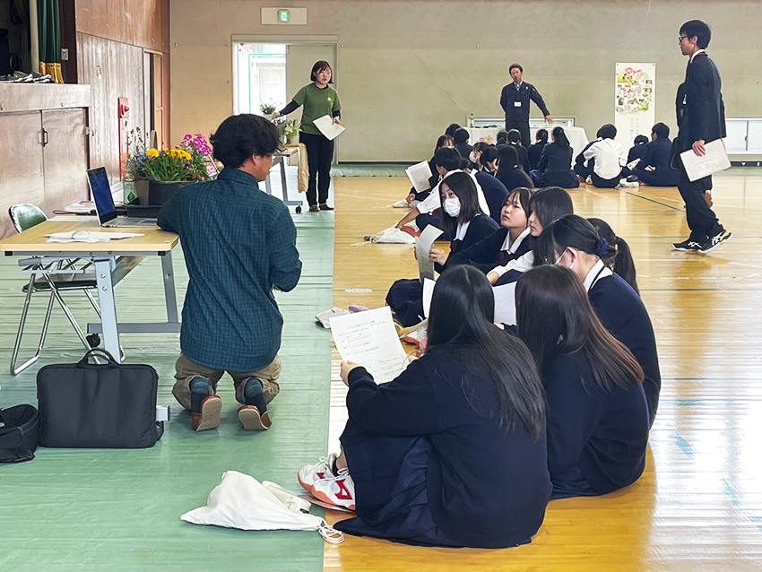 職業ガイダンス開催